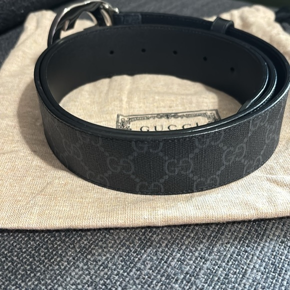 Gucci authentic SUPREME men BELT WITH G BUCKLE - Picture 2 of 3